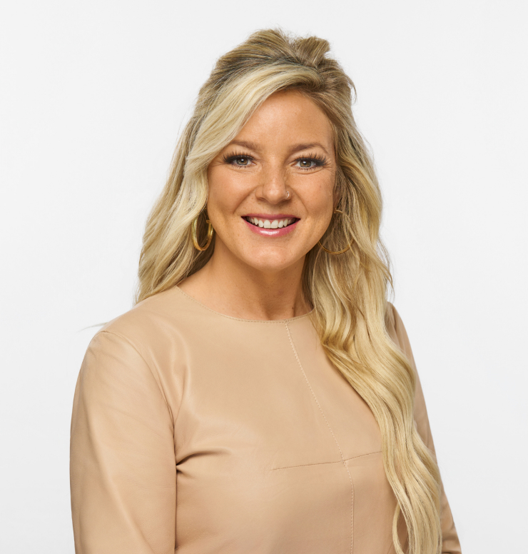 Headshot of Kathleen Robbins