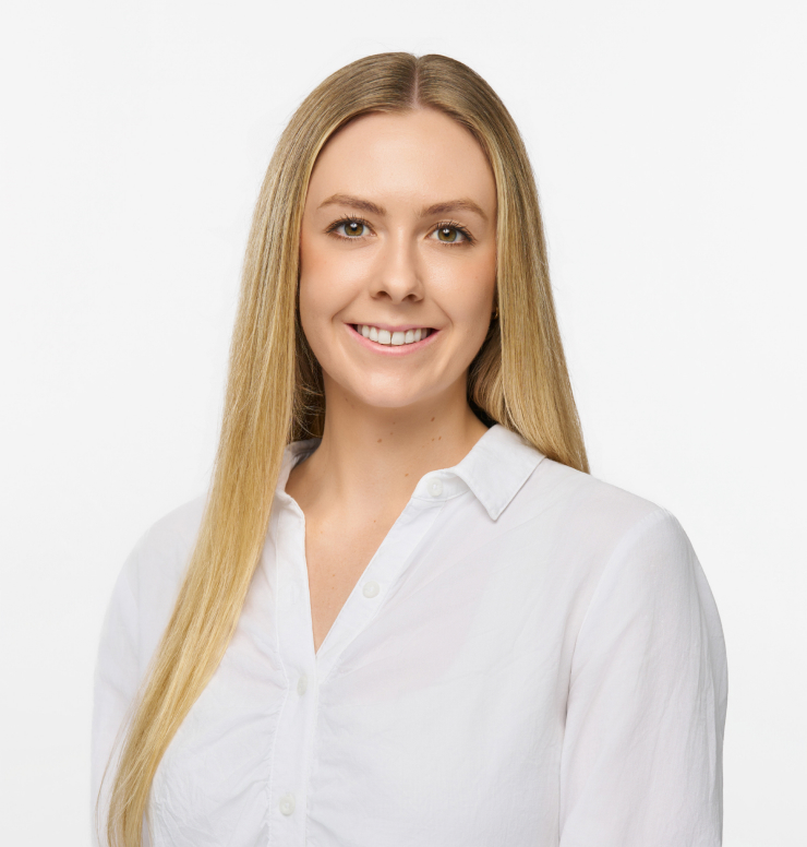 Headshot of Sarah Lynch